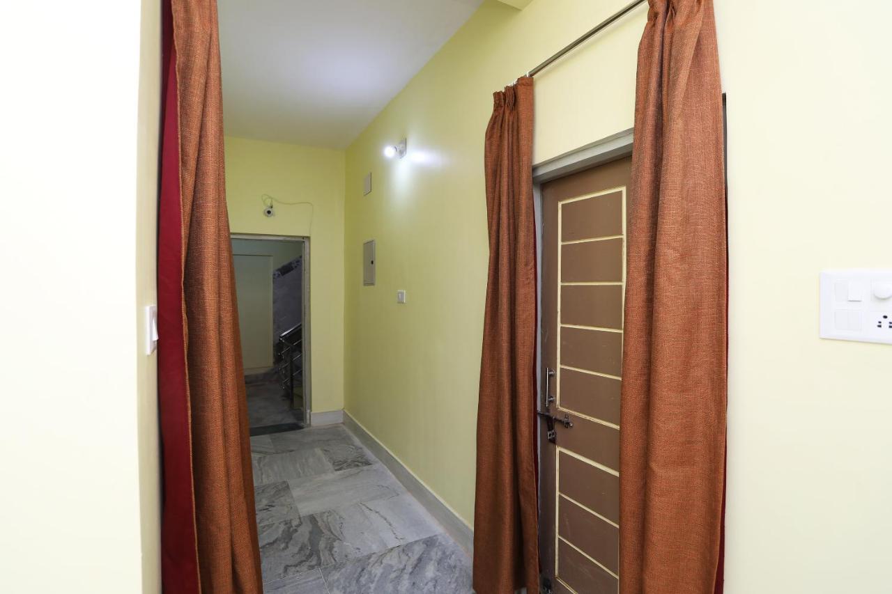 Oyo Flagship Aditya Residency Bhubaneswar Exterior photo